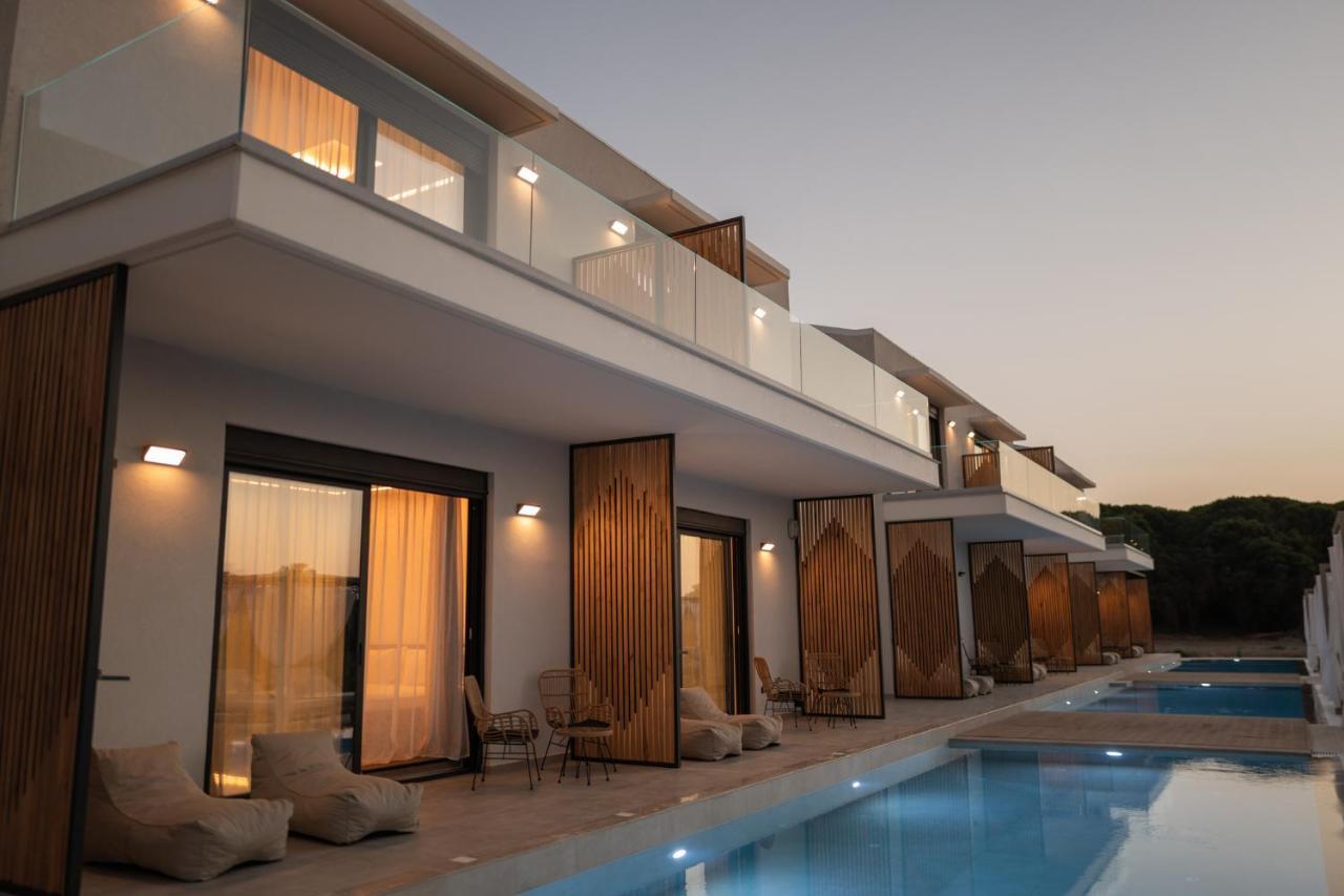 Salt Boutique Hotel Palouki Eksteriør bilde