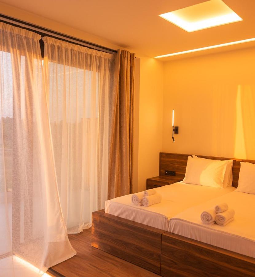 Salt Boutique Hotel Palouki Eksteriør bilde